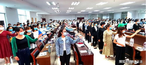 防城區(qū)人民醫(yī)院舉辦服務(wù)禮儀與醫(yī)患溝通專題講座，提升人文關(guān)懷與服務(wù)質(zhì)量